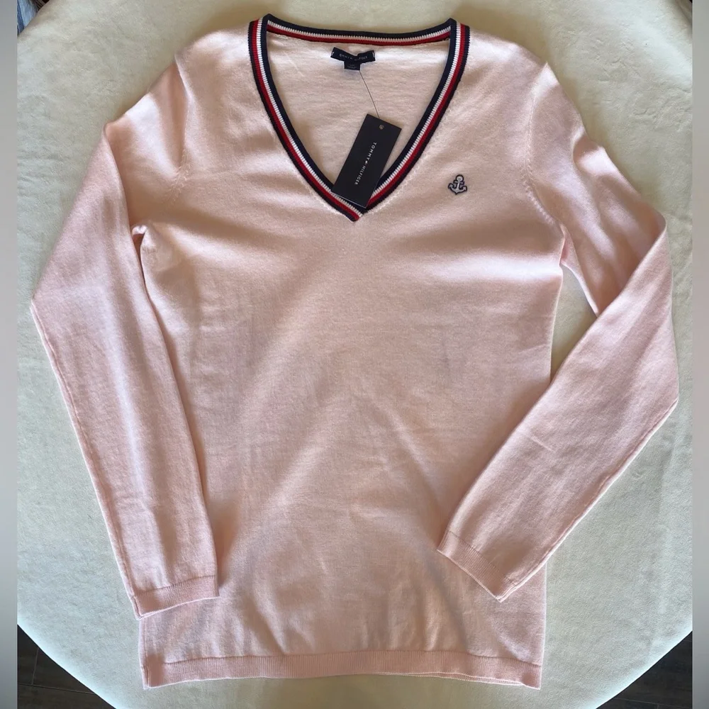 NWT Tommy Hilfiger Powder Pink V Neck Nautical Sweater - Picture 1 of 4